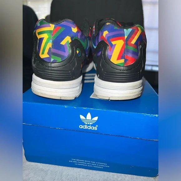 Adidas ZX Flux Torsion sneakers in a multi-color "Art Mosaic Rainbow" print - Picture 5 of 16